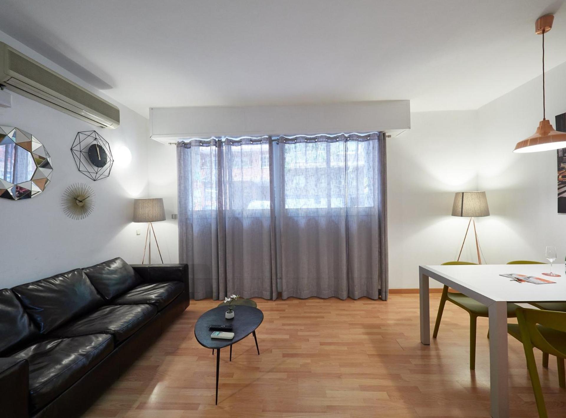 Sant Pau Barcelona Suites エクステリア 写真
